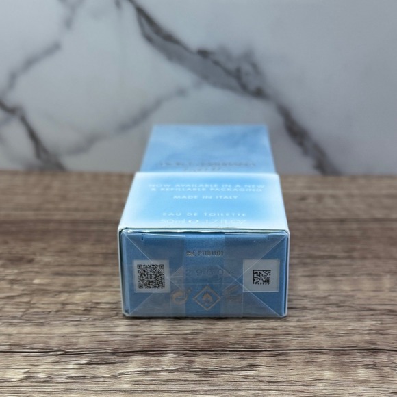 Dolce & Gabbana Light Blue Eau De Toilette New Refillable 1.7 oz - Picture 3 of 3